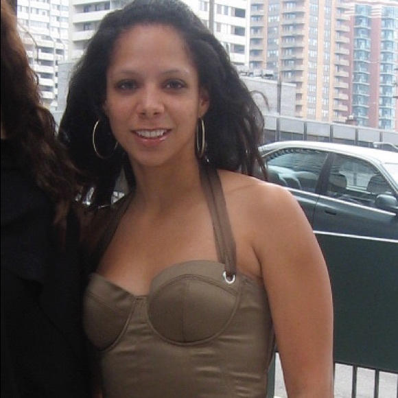 Sexy Marciano dress - Picture 6 of 7